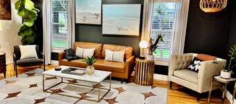 Comfortable Downtown Pensacola Stay • Pet Friendly Yard • Fire Pit • Game Room