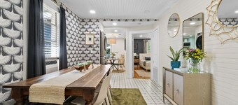 Comfortable Downtown Pensacola Stay • Pet Friendly Yard • Fire Pit • Game Room