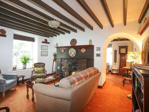 Cottage | Living room