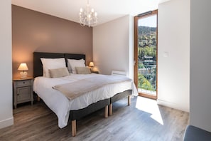 3 bedrooms, WiFi