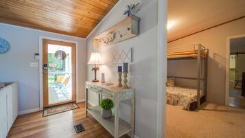 5 bedrooms, desk, iron/ironing board, travel crib