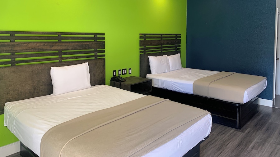 Signature Inn North Houston District
