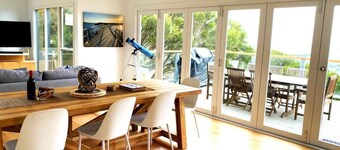 Apollo Ocean Blue Ocean View Wi-Fi Pet Friendly