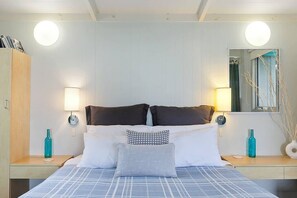 1 habitación, escritorio, tabla de planchar con plancha y wifi gratis 