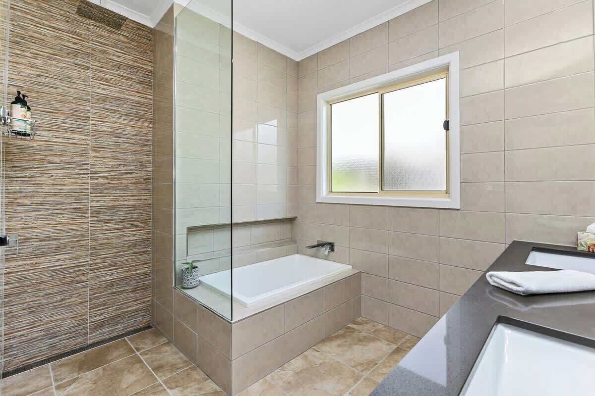 Shower, hair dryer, shampoo