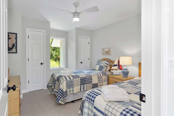 6 habitaciones, tabla de planchar con plancha y wifi gratis 