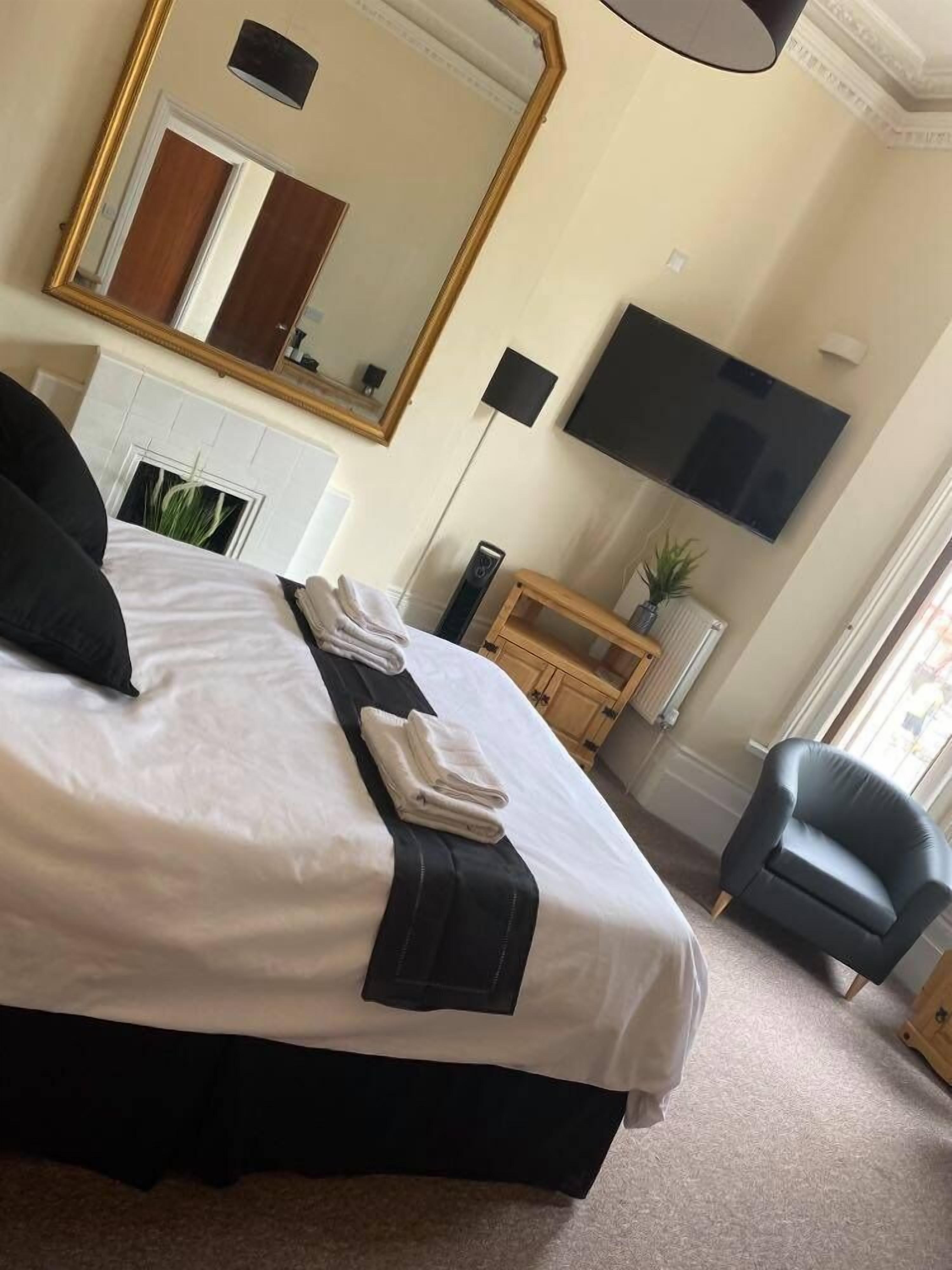 Deluxe Double Room | Bed sheets