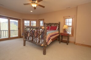 4 bedrooms, iron/ironing board, internet, bed sheets