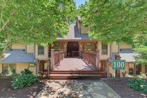 Exterior - 100 Saddle Notch Lane Lodge 3 at Bear Lake Reserve (Tuckasegee)