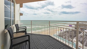 A balcony with a view of the beach and ocean. - Ocean View Oasis - Ocean Walk (Daytona Beach)