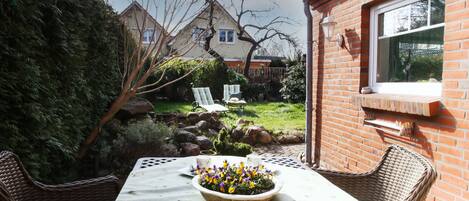 屋外ダイニングエリア