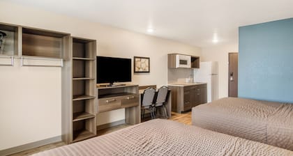 WoodSpring Suites Thornton-North Denver