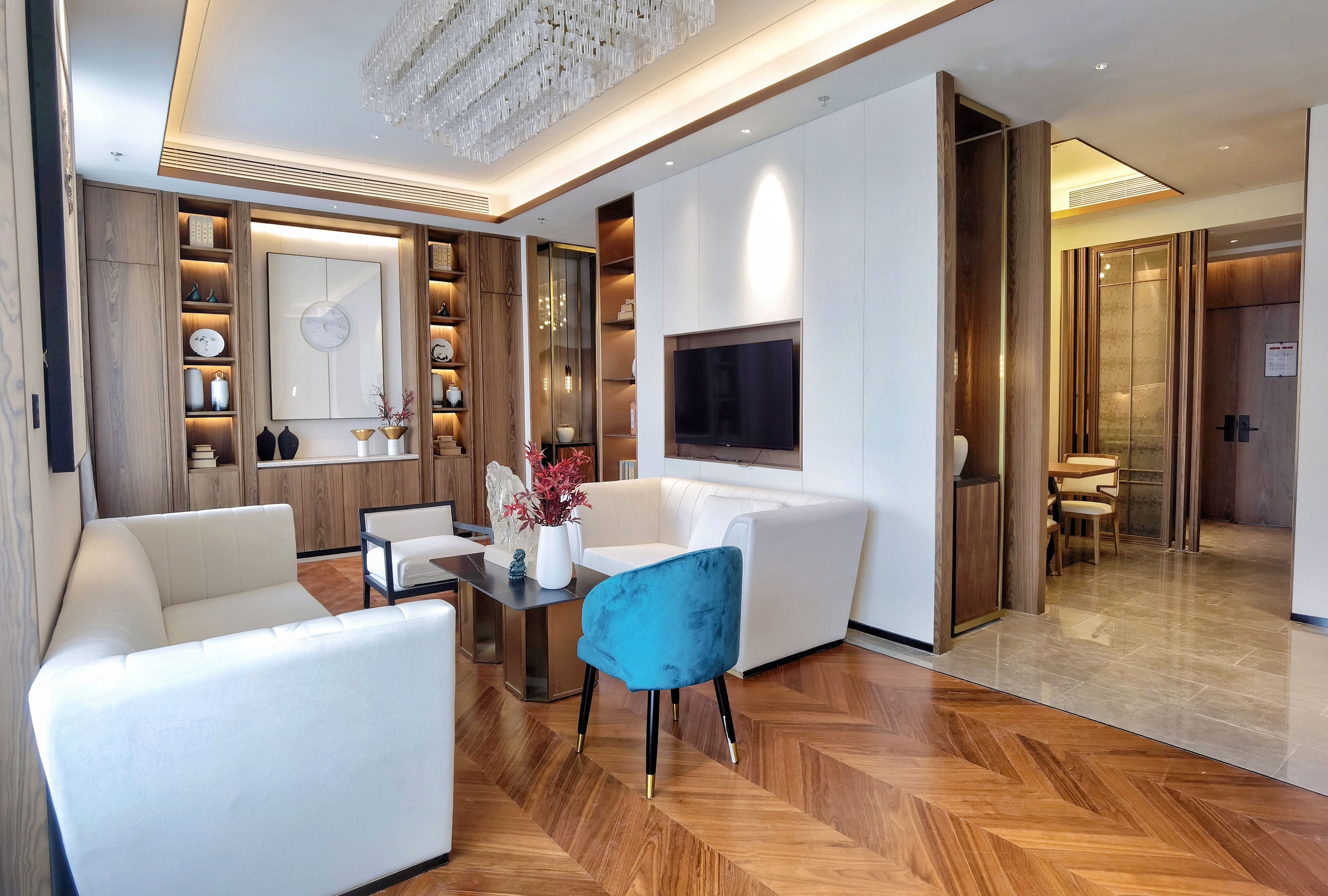 Minibar y caja de seguridad en la habitación 