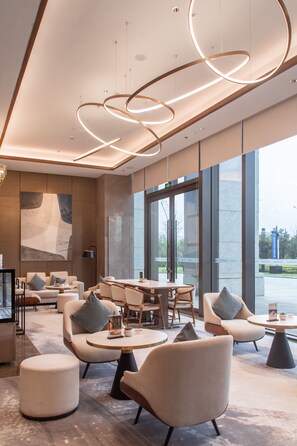 Lobby lounge - Howard Johnson Optics Valley Hotel Wuhan (Wuhan)