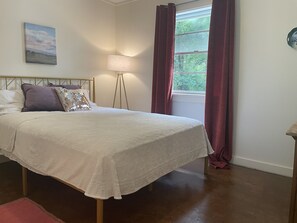 1 chambre, bureau, Wi-Fi gratuit, draps fournis