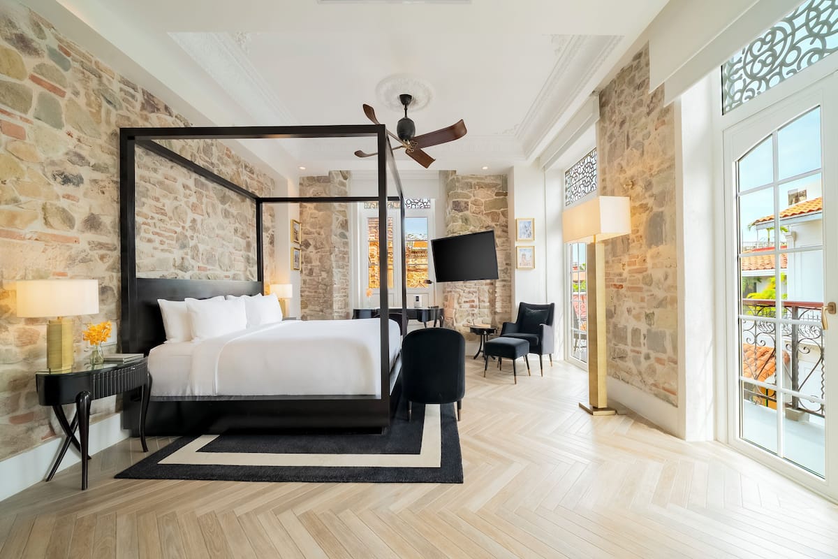 普通套房 | 高級寢具、羽絨被、舒適加層、迷你吧