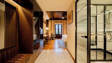 Ropa de cama de alta calidad, cubrecamas y colchones con pillow-top