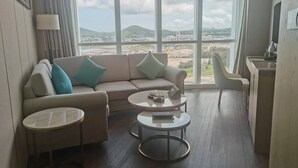 시니어 스위트, 킹사이즈침대 1개, 흡연