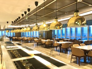 Daily buffet breakfast (CNY 98 per person) - Wyndham Pingtan (Fuzhou)