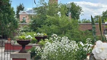 Enceinte de lâhĂ©bergement