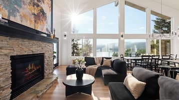 Smart TV, fireplace, foosball, table tennis