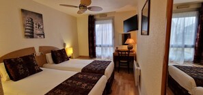 Habitación estándar, 2 camas individuales | Ropa de cama de alta calidad y caja de seguridad en la habitación 