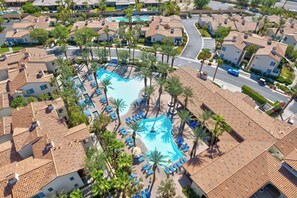 屋外プール、温水プール