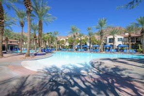 Ulkouima-allas, lämmitetty uima-allas