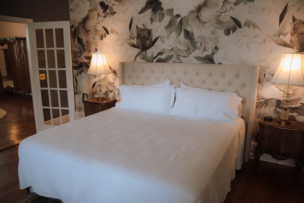 Romantisches Doppelzimmer | Verdunkelungsvorhänge, Bügeleisen/Bügelbrett, Babybetten, Zustellbetten