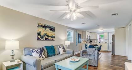 Tropical Beach Bungalow Down | Backyard | Grill | Across Street from Beach