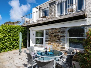 Cottage | Balcony - Slipway 12 (Wadebridge)