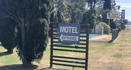 Y Motels Kingaroy