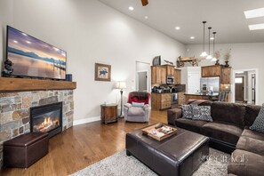 Imagen sin descripción, 2 de 43, botón