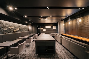 Lobby-Lounge