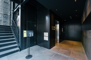 施設の正面
