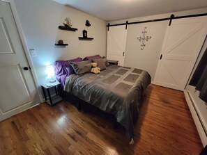 4 chambres, bureau, fer et planche à repasser, Wi-Fi gratuit