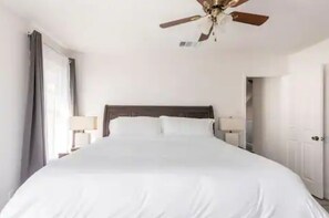 3 chambres, fer et planche Ă repasser, Wi-Fi gratuit, draps fournis