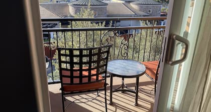 BottleRock Deal - Vino Bello King Studio Suite