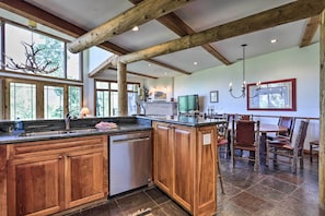 Interior - Upscale Ski-In/Ski-Out Escape w/ Deck + Grill (Mountain Village)