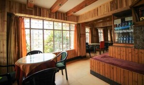 Kawasan tempat duduk lobi