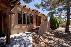 House (3 Bedrooms) | Property amenity - Rio Grande Retreat by Kokopelli Property Management (Santa Fe)