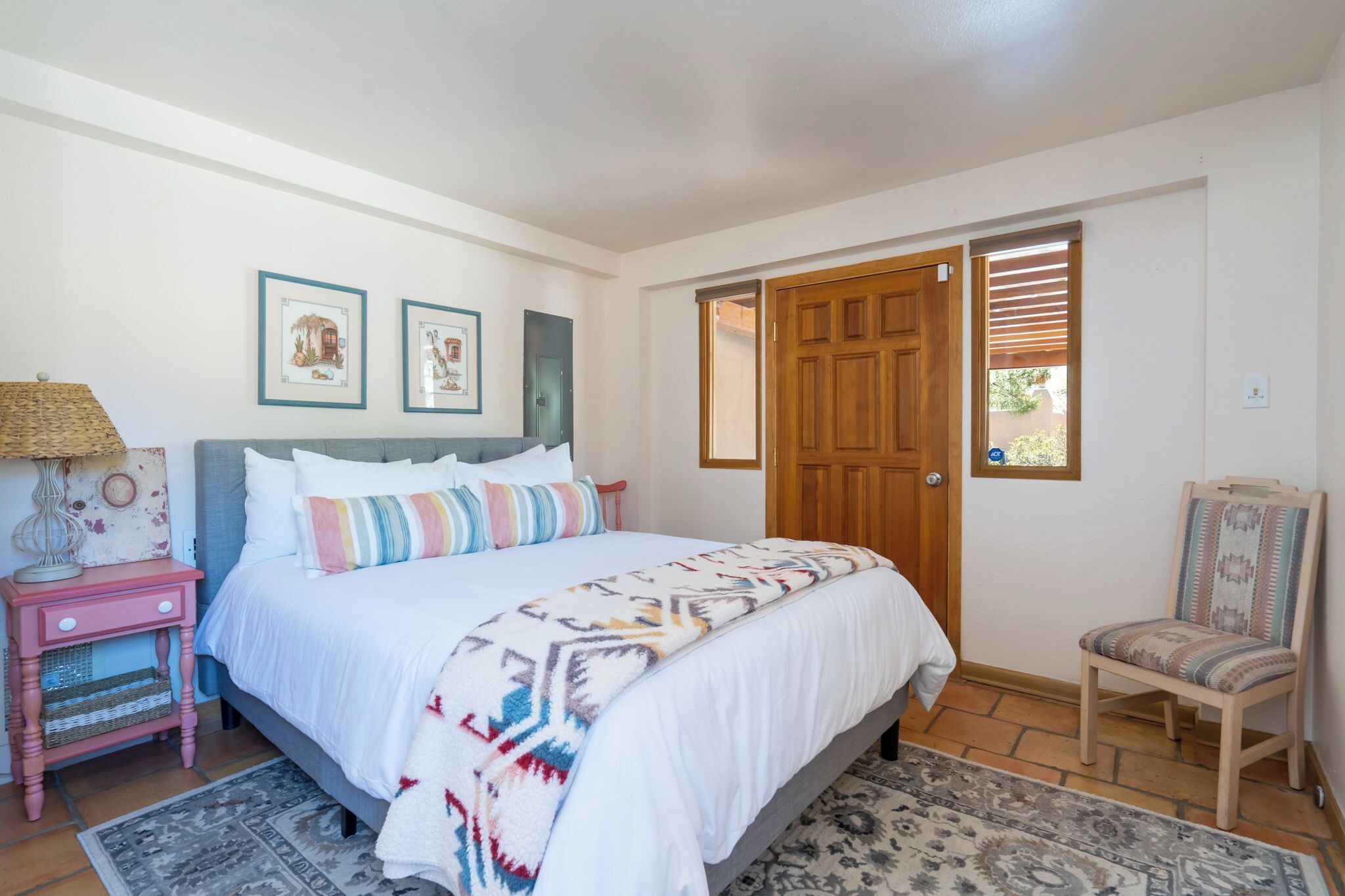 Nhà (3 Bedrooms) | Tiện nghi, dịch vụ nơi lưu trú