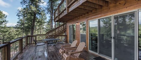 Studio (2 Bedrooms) | Property amenity