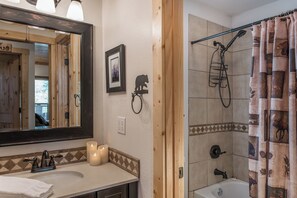 Studio (2 Bedrooms) | Kemudahan hartanah