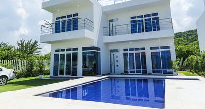 Mandalay Coast Cabaña Cerca A La Playa