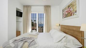 2 soverom, strykejern/-brett, wi-fi (inkludert) og sengetøy