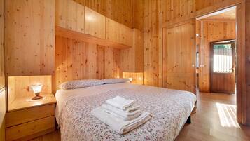 2 soveværelser, strygejern/strygebræt, gratis Wi-Fi, sengetøj