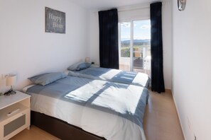 2 Schlafzimmer, Bügeleisen/Bügelbrett, kostenloses WLAN, Bettwäsche