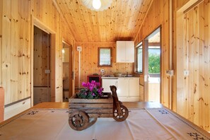 Interior - Holiday Home "Casa Genziana" with Mountain View, Wi-Fi & Garden (Barzio)