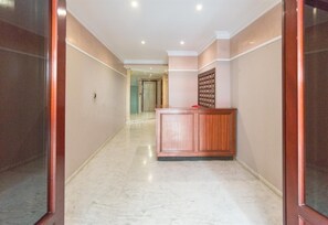 Lobby - Apartment Gran Confort Muelle Uno with Wi-Fi, A/C & Balcony (Málaga)